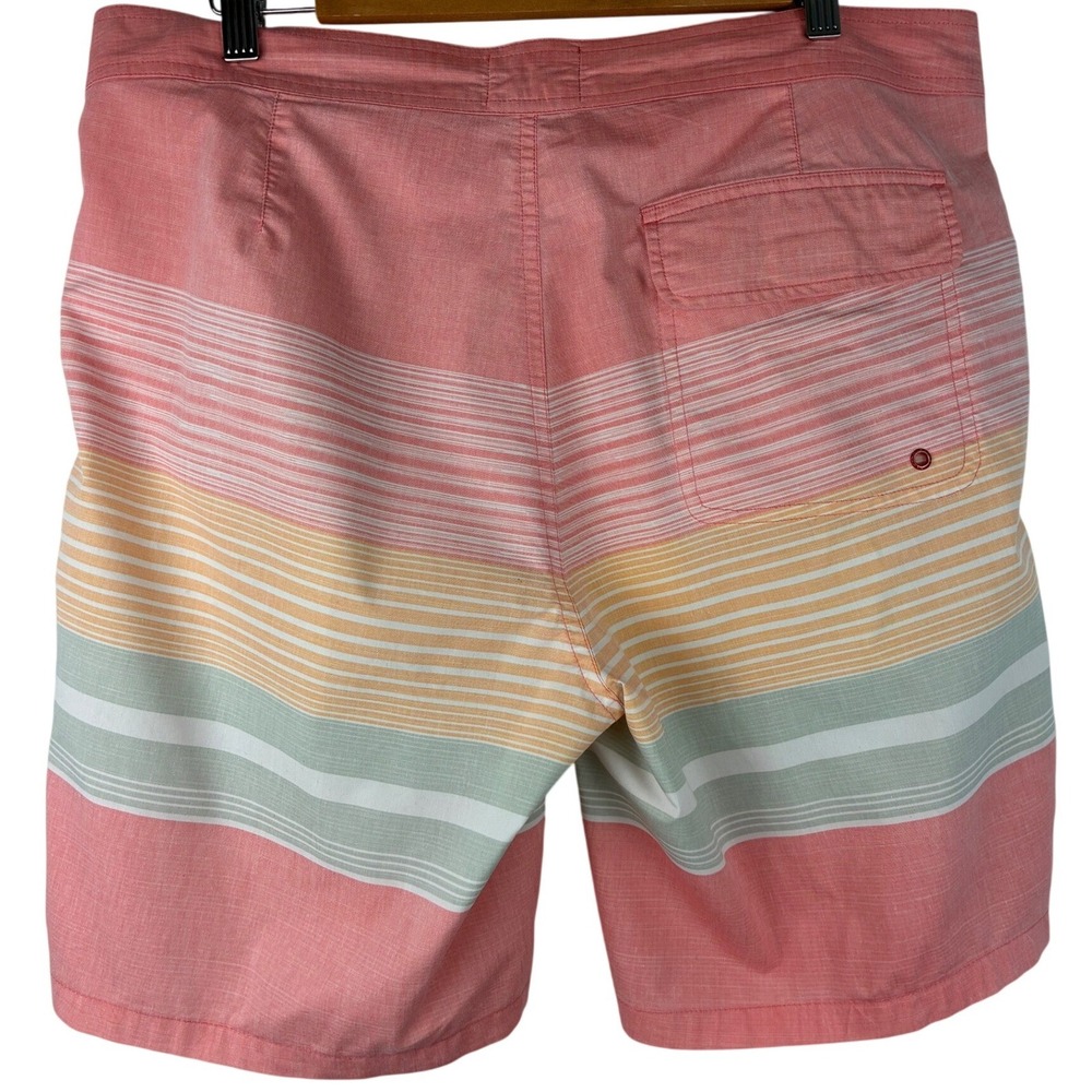 Sperry Men's Size 34 Pink Striped Board Shorts Swim Trunks 8" Inseam - Picture 6 of 10